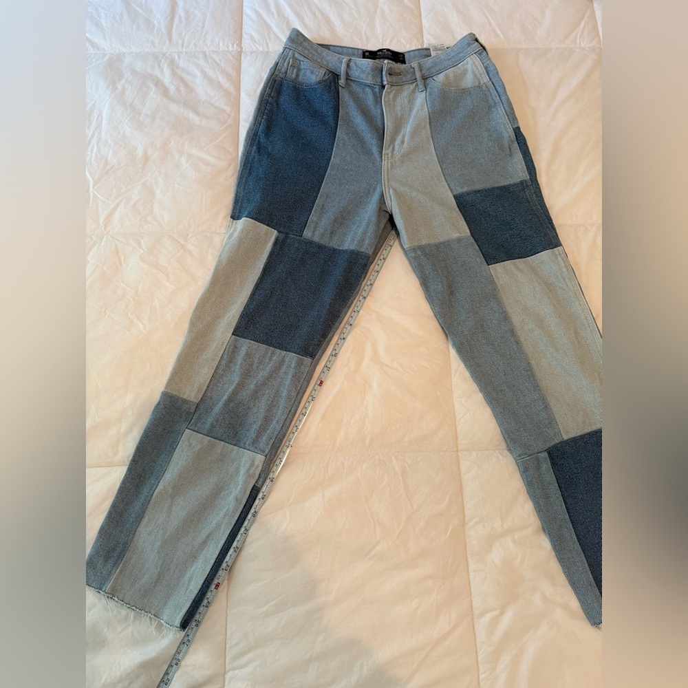 Hollister Women's Patchwork Ankle Jeans - Blue Mix - Picture 4 of 5